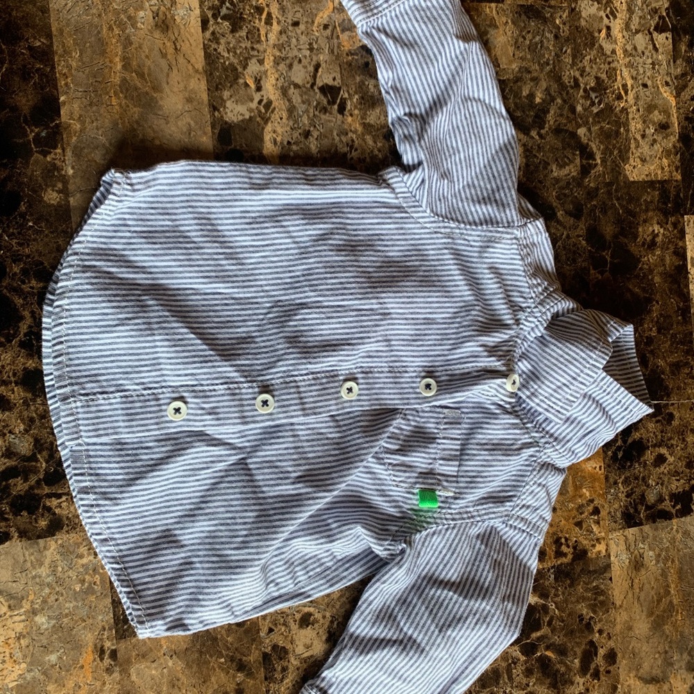 Baby boy button downs bundle - Picture 3 of 3